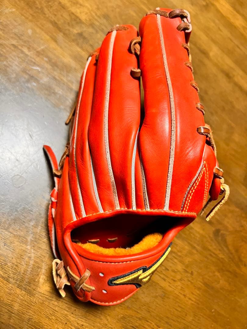 ミズノプロ硬式外野手用グローブ