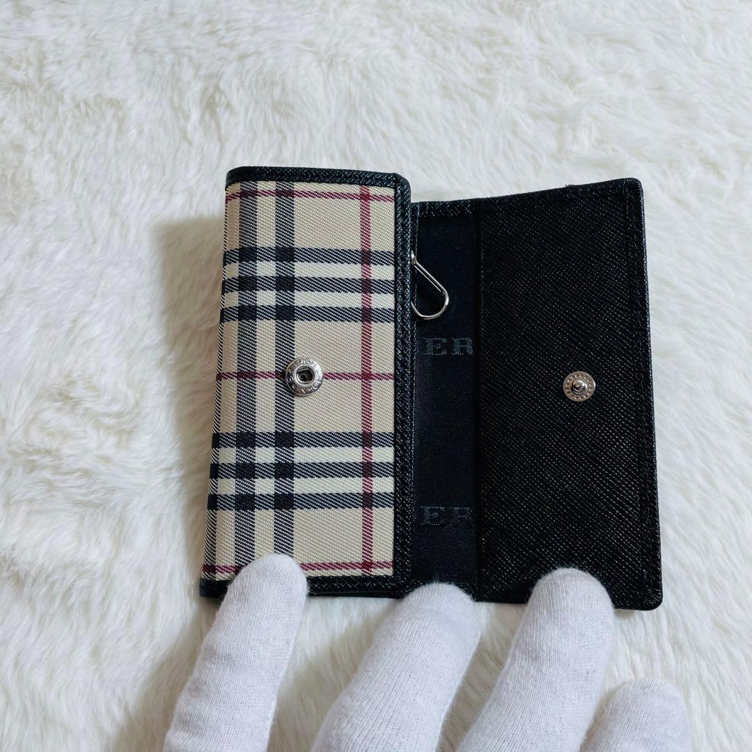 新品未使用品　箱付き　BURBERRY キーケース　ノバチェック　おしゃれ