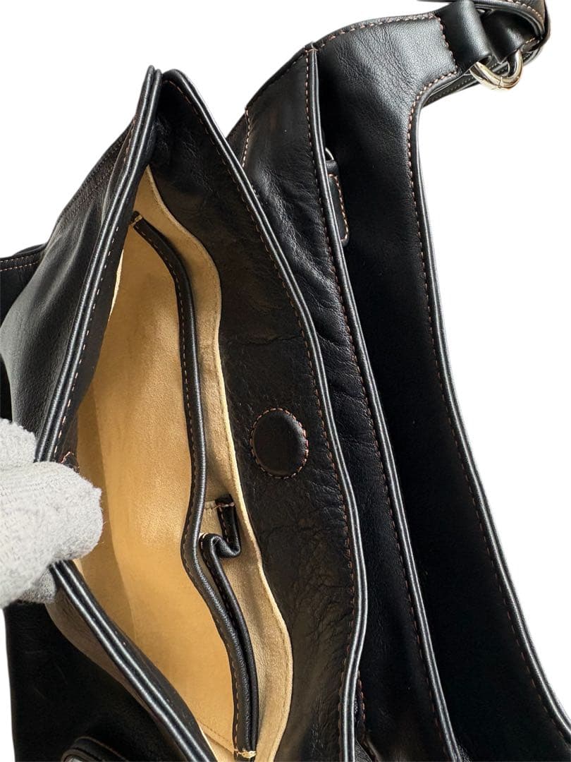 ✨極美品✨Kitamura キタムラ 本革 レザーショルダーブラック黒　スクエア