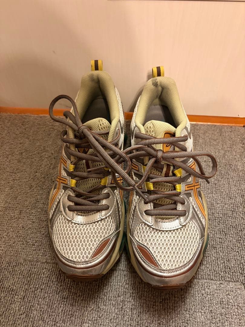 asics レディーススニーカー24.5cm