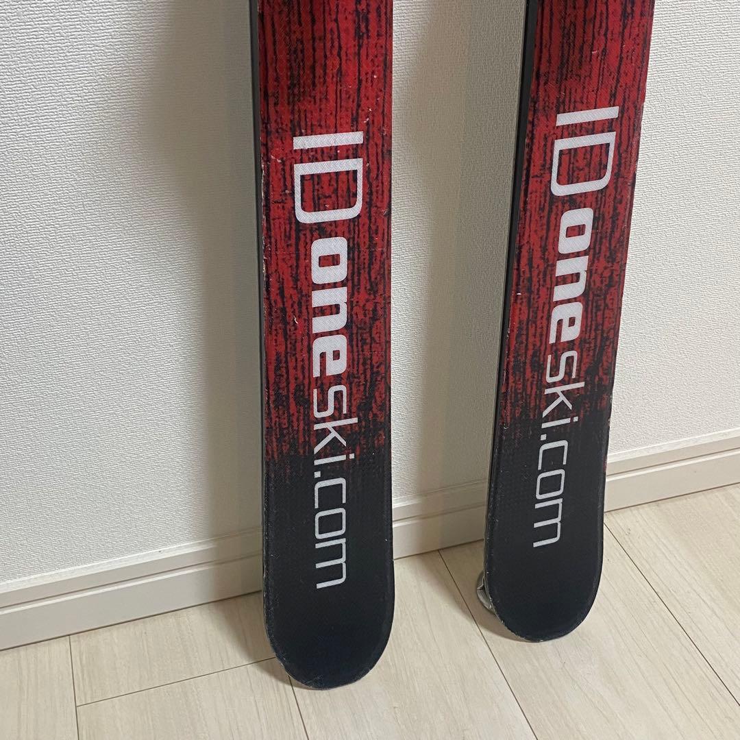 ID ONE FR-X 175cm 黒/赤　マーカー　グリフォン