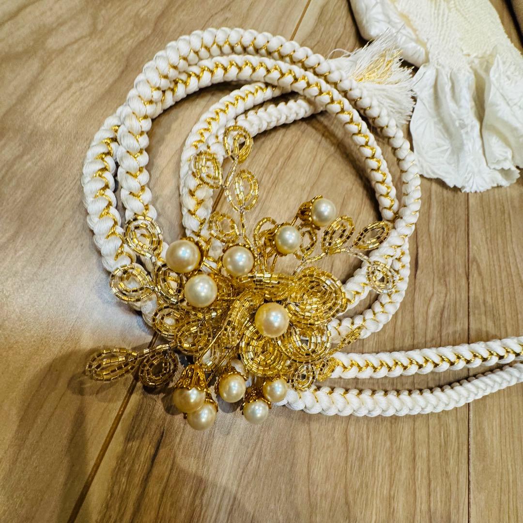 超美品　正絹　振袖用　帯揚げ　帯締め　帯飾り　刺繍襟　5点セット　金　白　パール