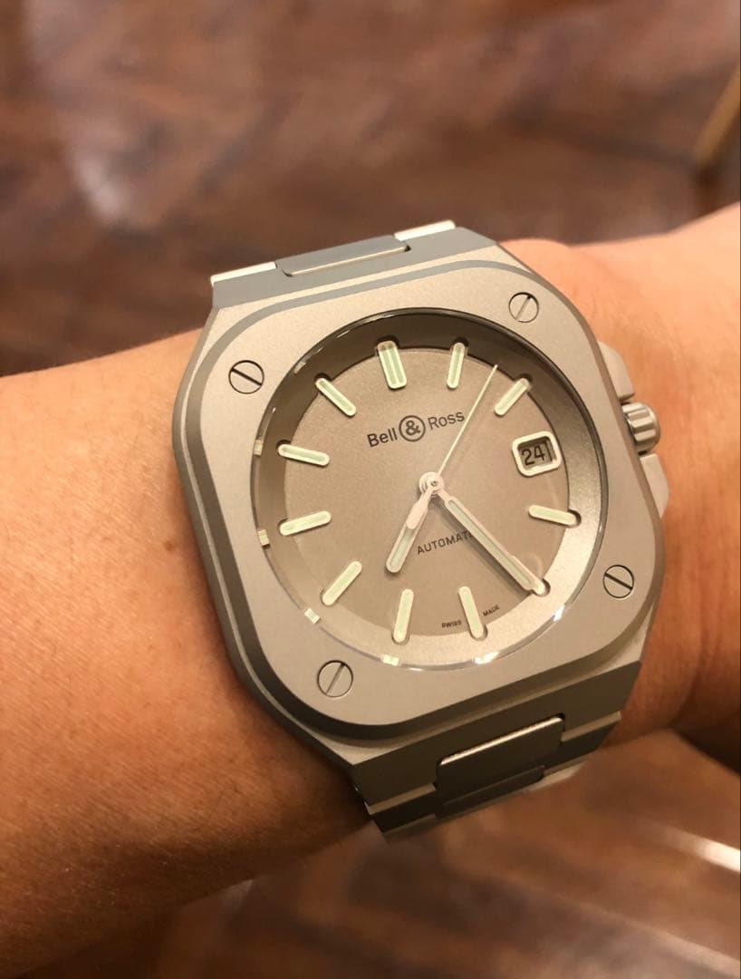 り*ん様 ベル&ロス　BR 05 HOROLUM 世界限定250本　付属品完備