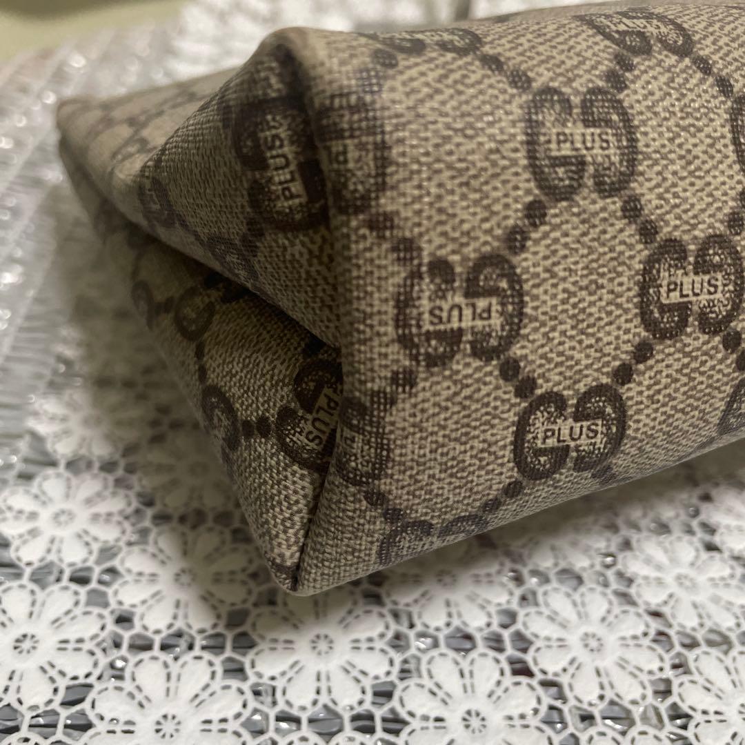 GUCCI PLUS GGパターン クラッチバッグ