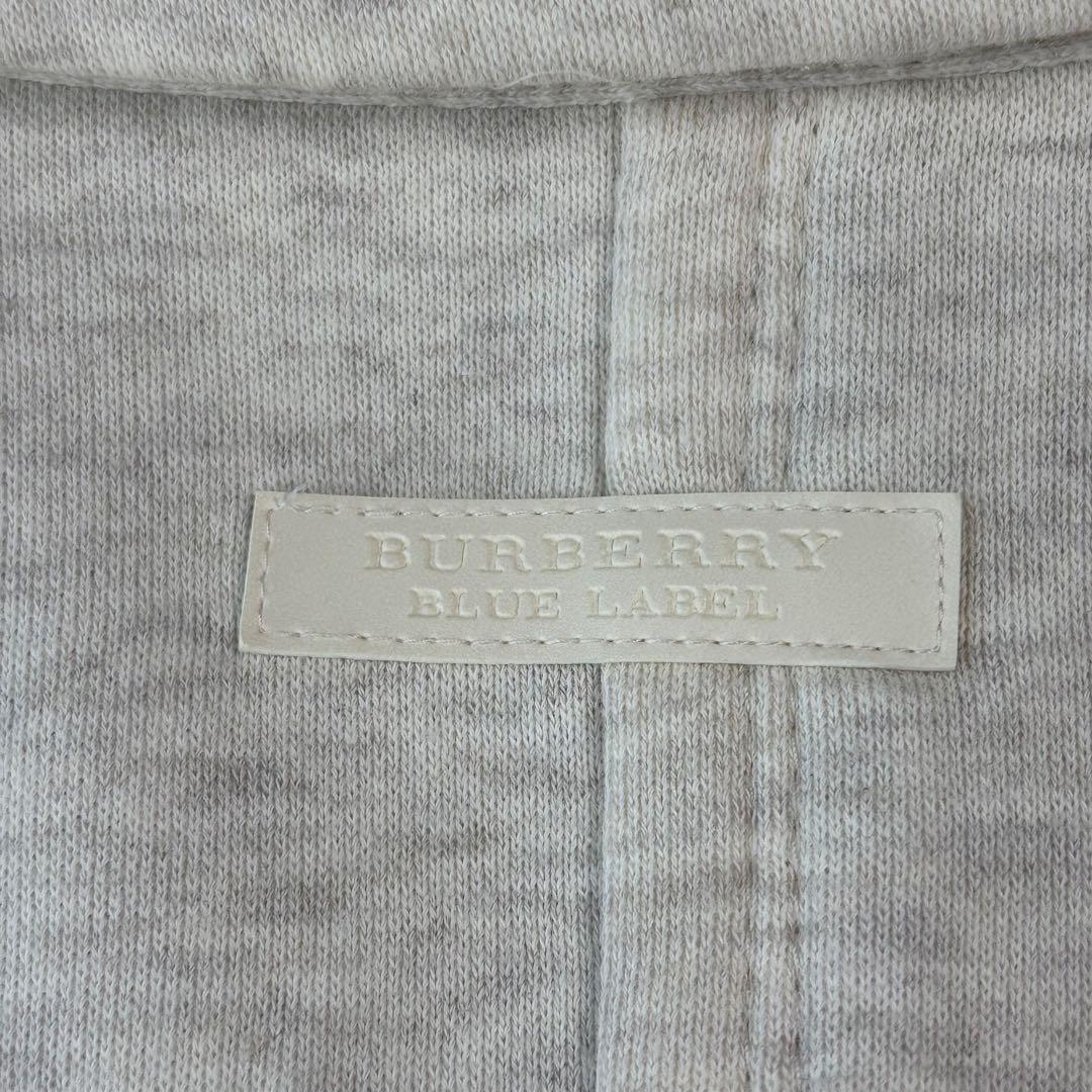 バーバリーブルーレーベル ライトグレー ダブルブレストジャケット ゴールドボタン
