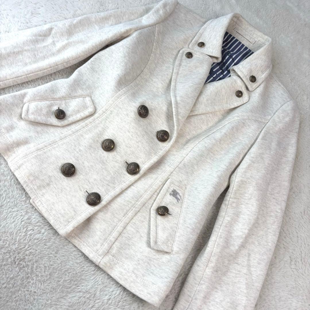 バーバリーブルーレーベル ライトグレー ダブルブレストジャケット ゴールドボタン