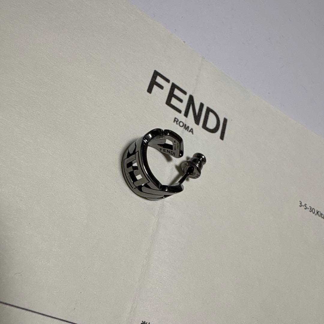 FENDI シングルイヤリング