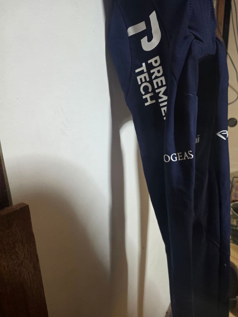 新品未使用非売品 イスラエルプレミアテックビブタイツXS 冬用