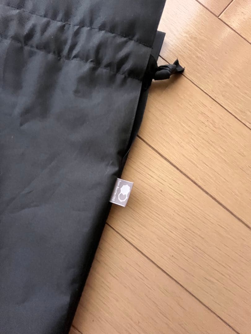 SUN BARRIER 100 フリル付き日傘 ブラック