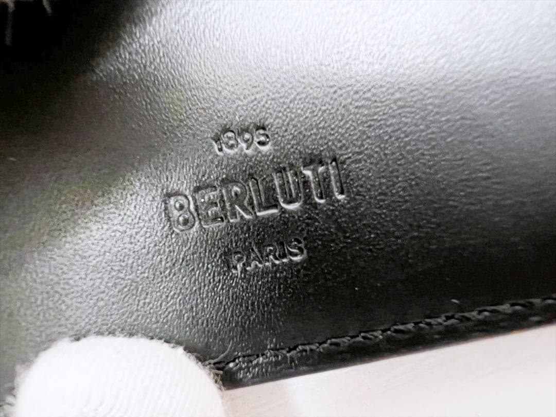 ベルルッティ　フィギュア　スクリットレザー　ビルクリップ　マネークリップ