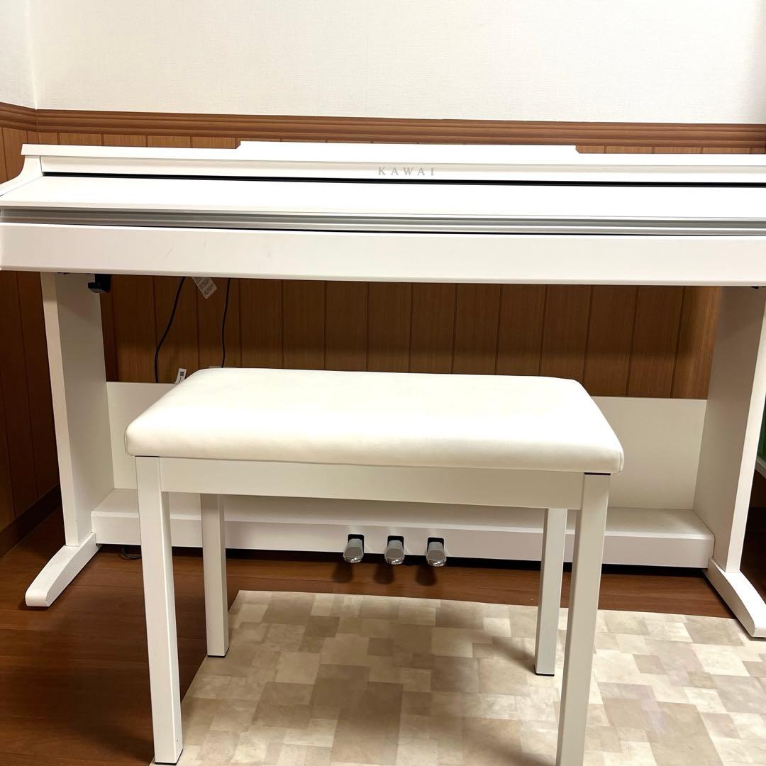 お値引き中⭐︎KAWAI カワイ　電子ピアノ ホワイト 椅子付き