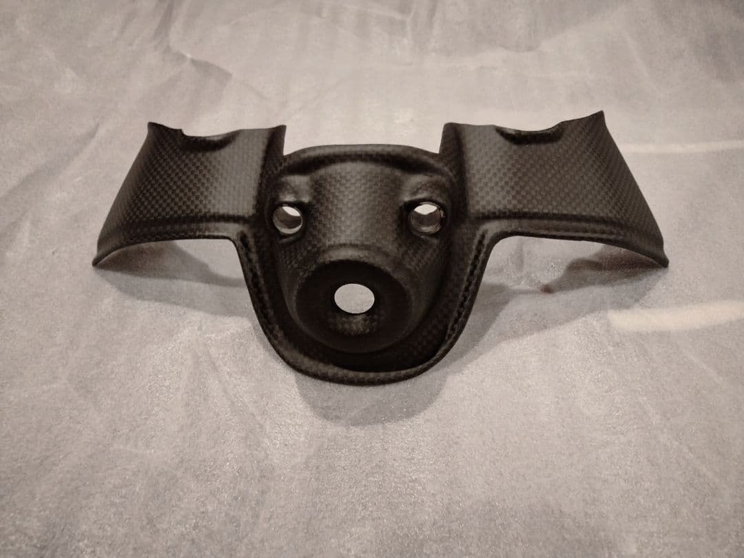 ドゥカティ パニガーレV4　カーボン　キーカバー