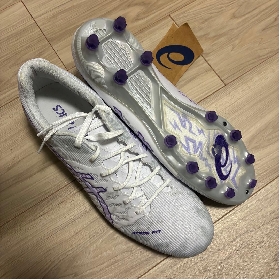 ASICS ACROS PRO 3スパイクシューズ ホワイト/パープル