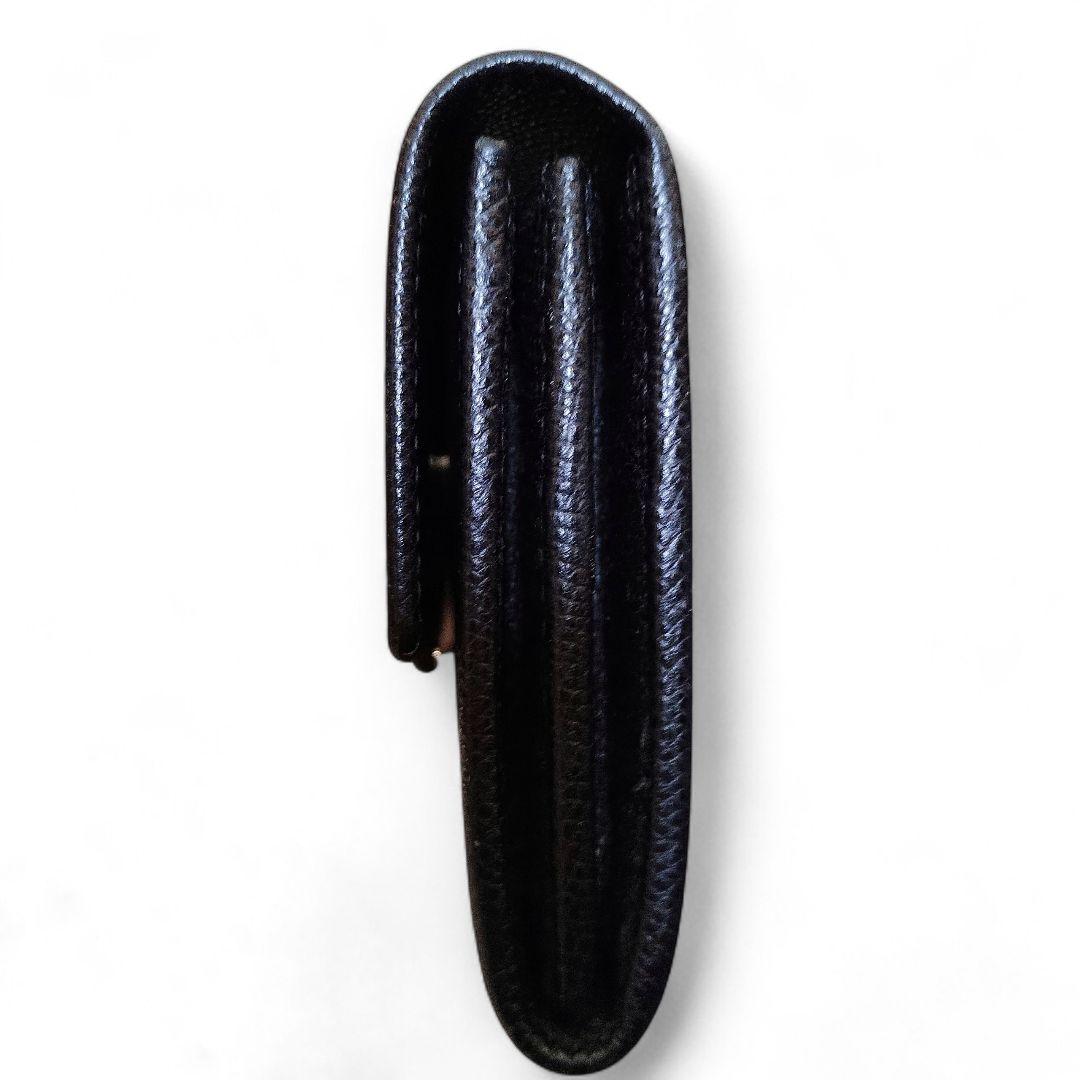 Salvatore Ferragamo ガンチーニ 長財布 22D150