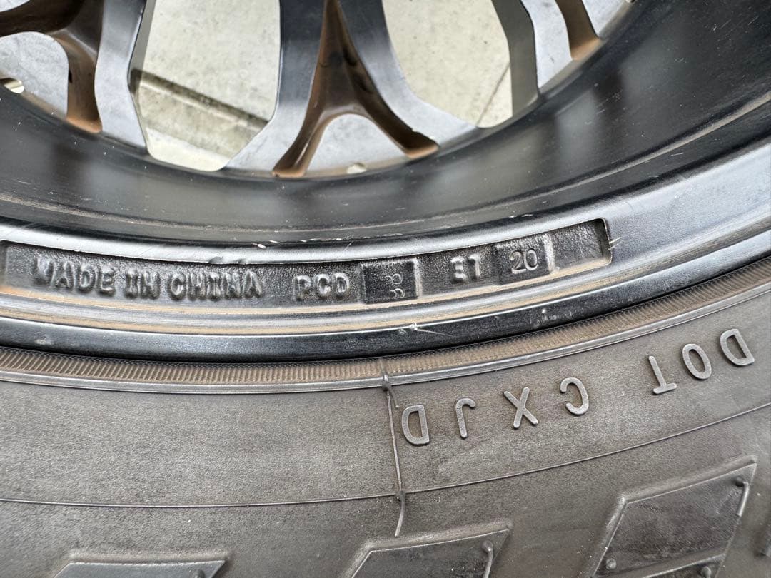 FUEL OFFROAD ASSAULT 20インチ 1本のみ　タイヤ無し