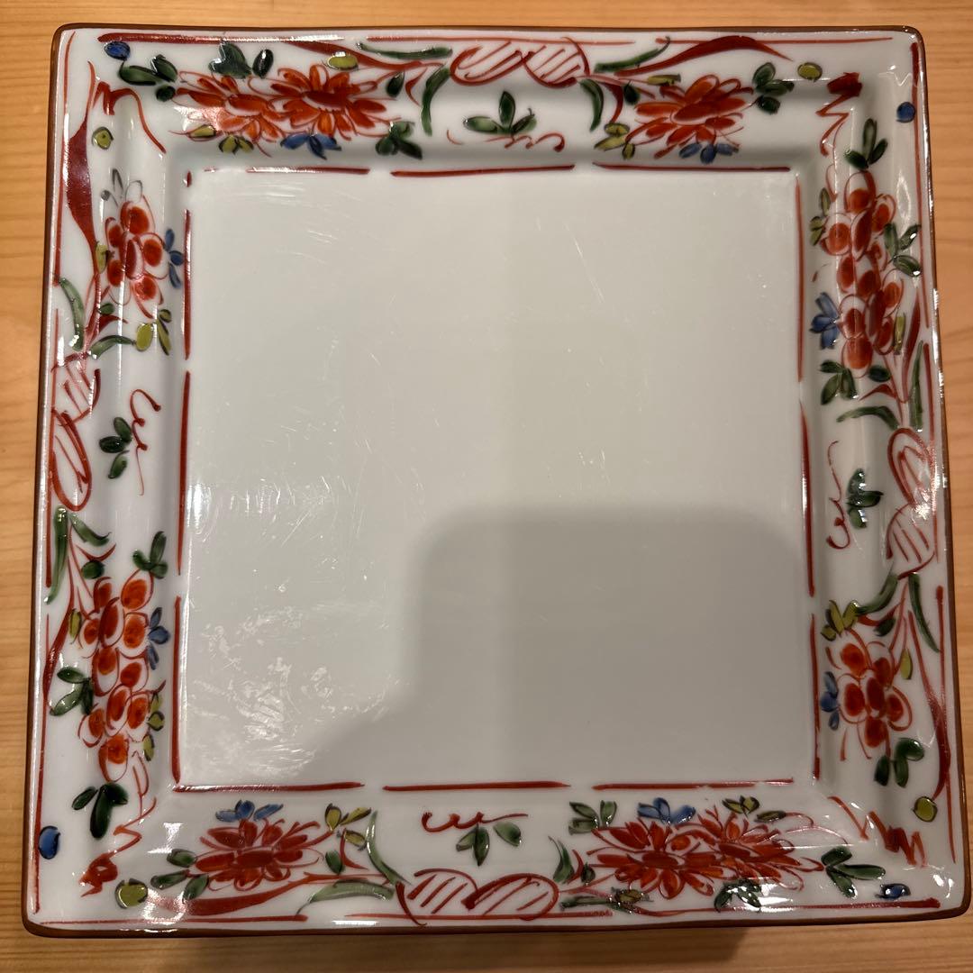 JA　花柄装飾の四角い皿セット　10枚　24センチ