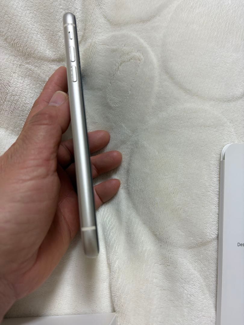 Apple iPhone 11 ホワイト 64GB