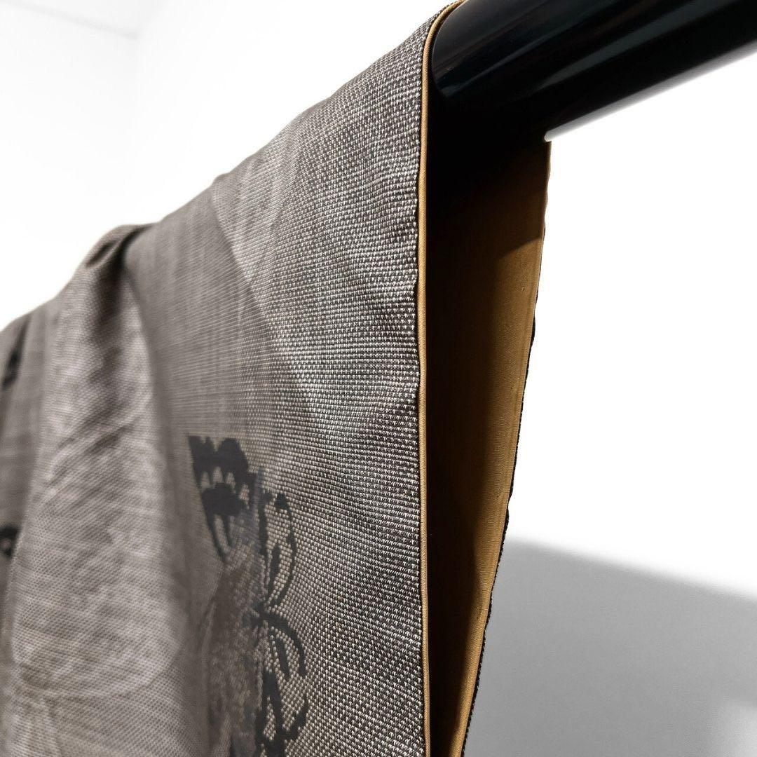 大島紬　小紋　泥染　蝶　蝶模様　着物　014b p