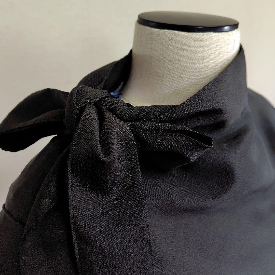 着物リメイク　ケープポンチョ　正絹黒留袖　植物花柄　オープンファスナー　男女兼用