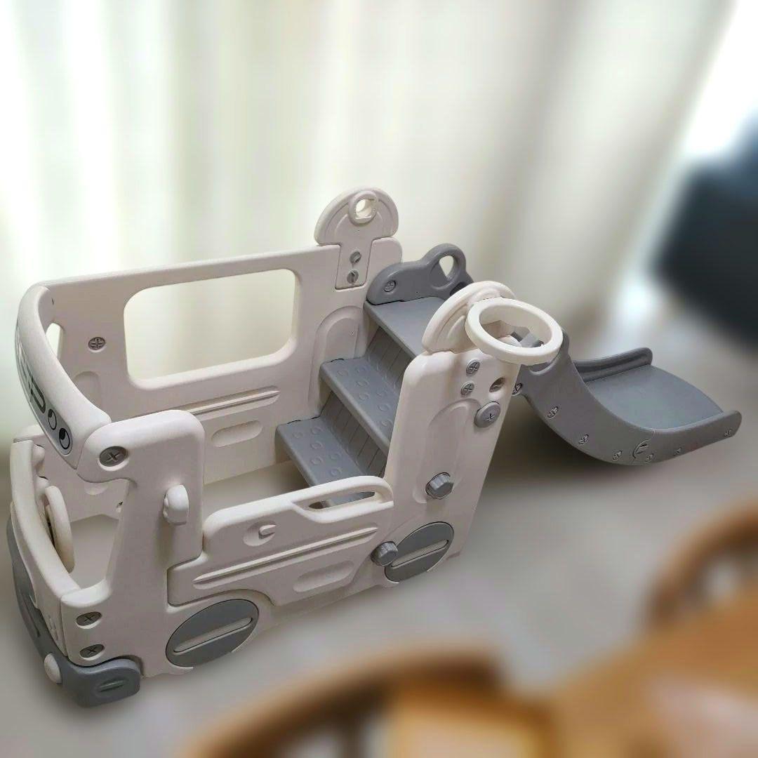 滑り台 バス　 室内遊具　大型遊具