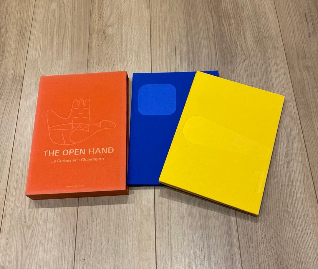 THE OPEN HAND Le Corbusier chandigarh 本