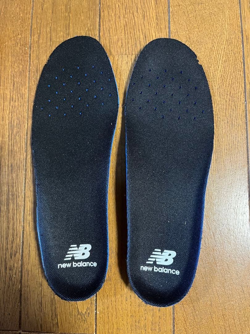 ニューバランス　24センチ　2E レディース　ゴルフシューズ