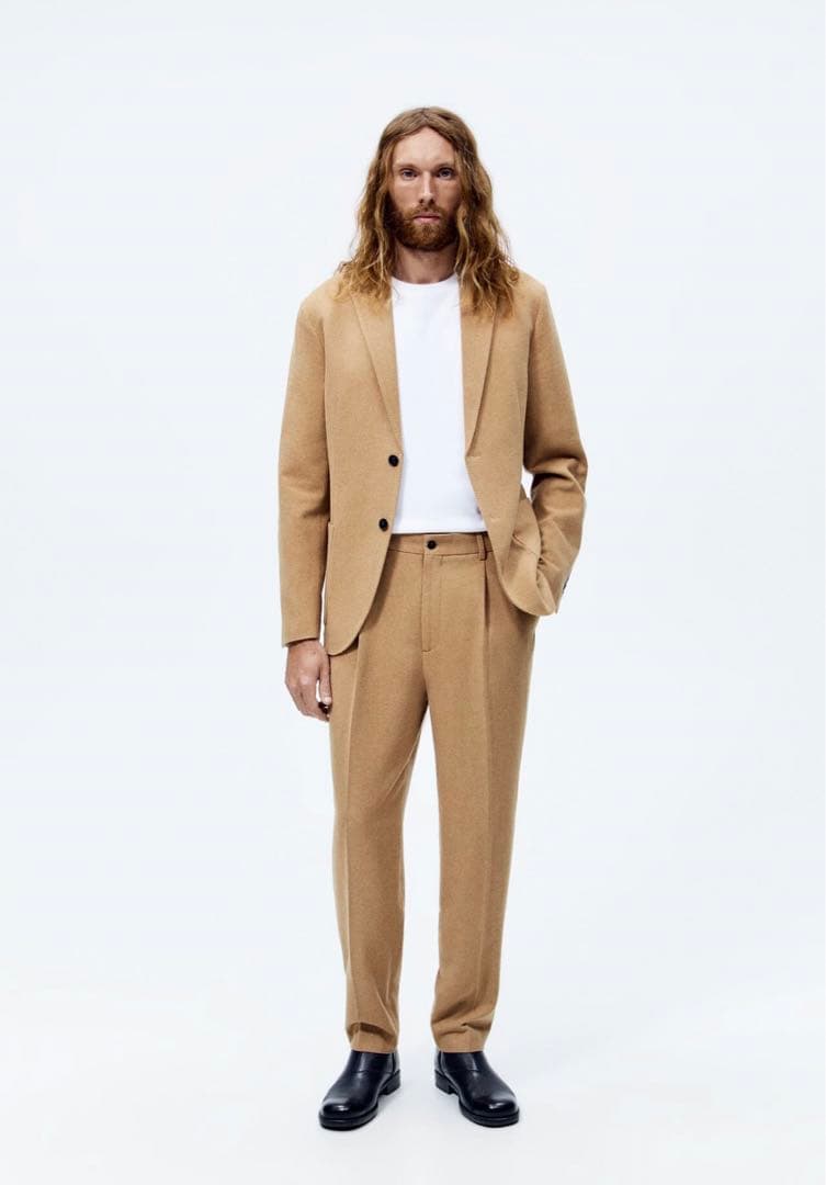 ウールブレンド　スーツ　セットアップ