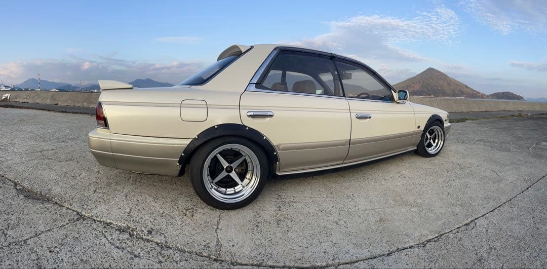 work ワーク　エクイップ　旧車にどうぞ。