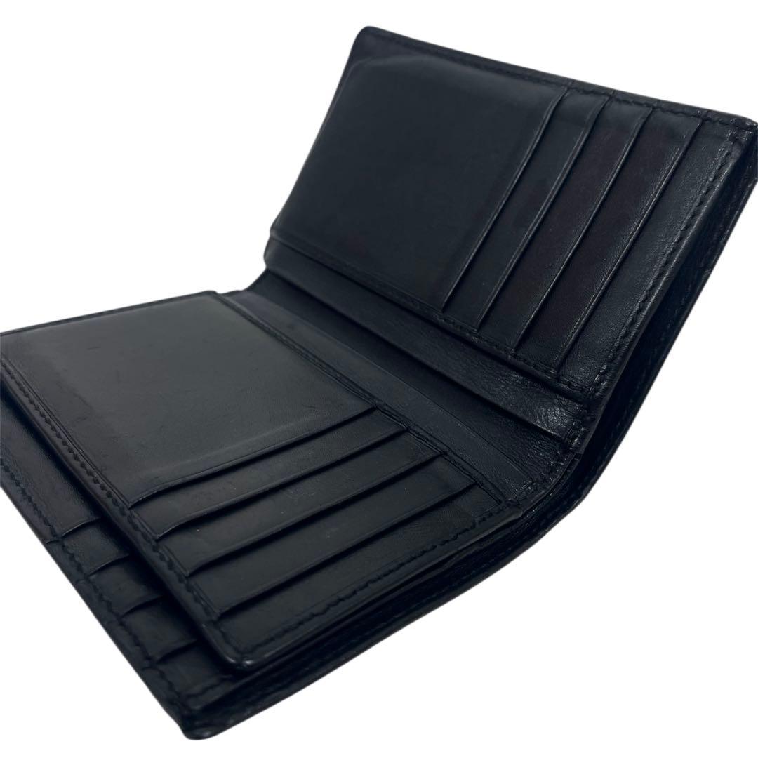 グッチ　収納多数！　折り財布　カード入れ　シマレザー　GG総柄　レザー　ブラック