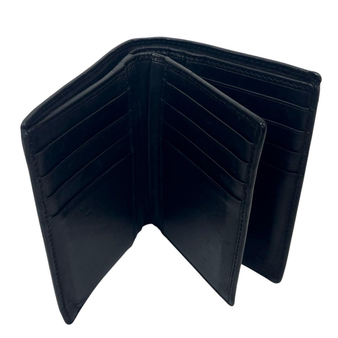 グッチ　収納多数！　折り財布　カード入れ　シマレザー　GG総柄　レザー　ブラック