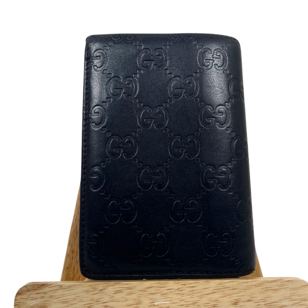 グッチ　収納多数！　折り財布　カード入れ　シマレザー　GG総柄　レザー　ブラック