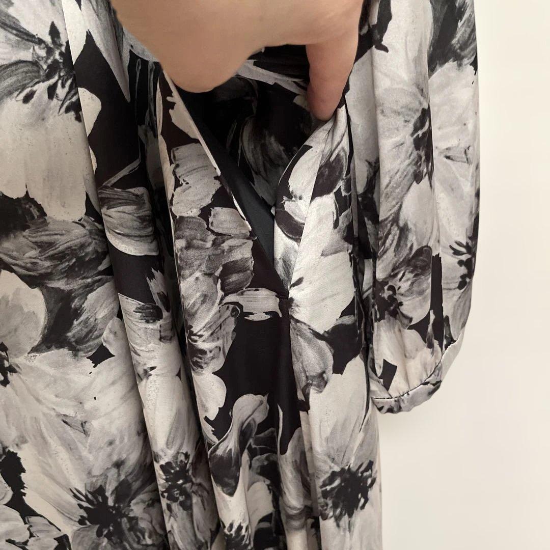 【新品】dinos DAMA ☆ イタリア製生地 フラワープリントワンピース