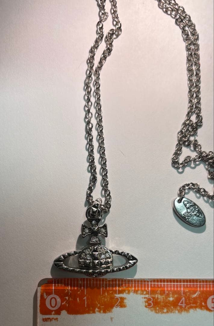 Vivienne Westwood（ヴィヴィアンウエストウッド）ネックレス