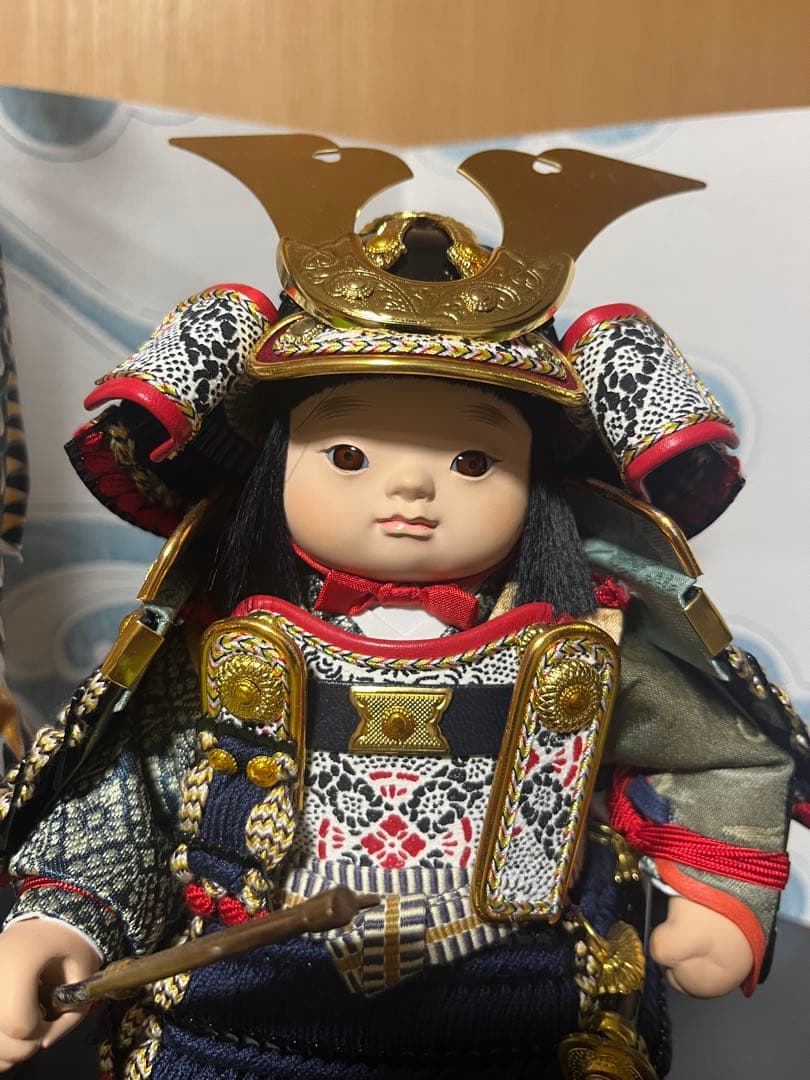 幸一光 作　鎧着人形「翔」