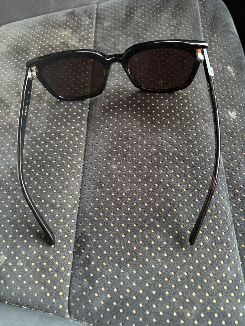 ジェントルモンスター　gentle Monster DEAR