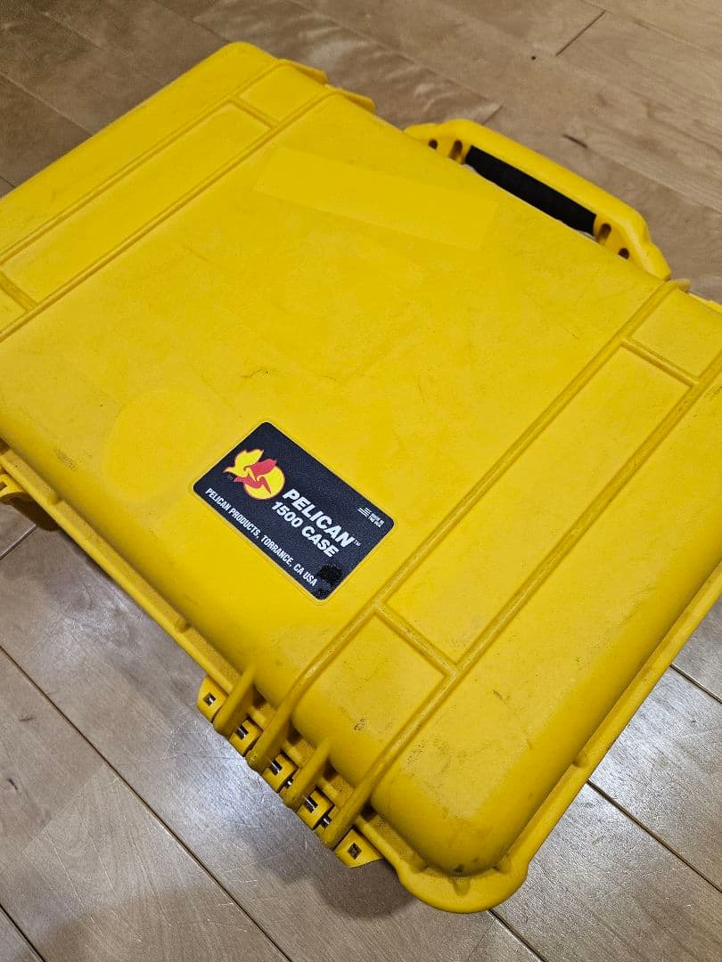 Pelican 1500 18L イエロー フォームパッド付き(ハクバ流通品)