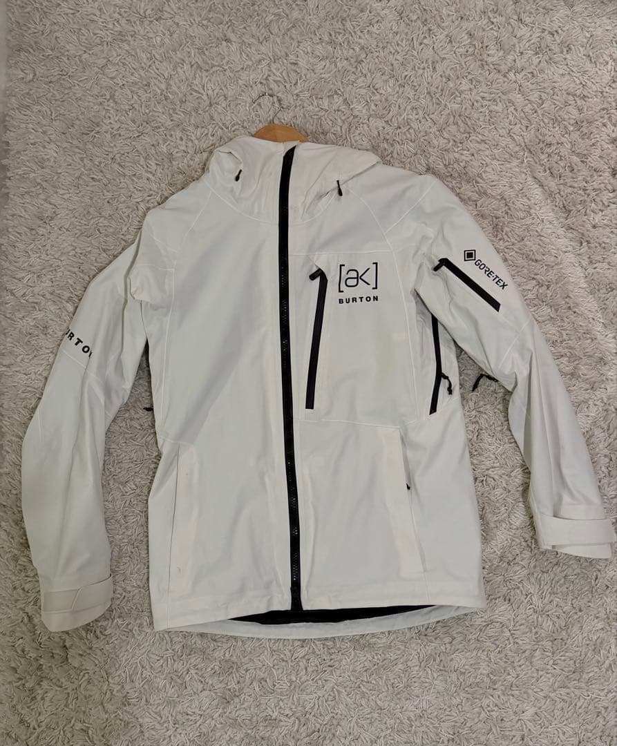 【よっちんよし】Burton [ak] スノーボードジャケット M