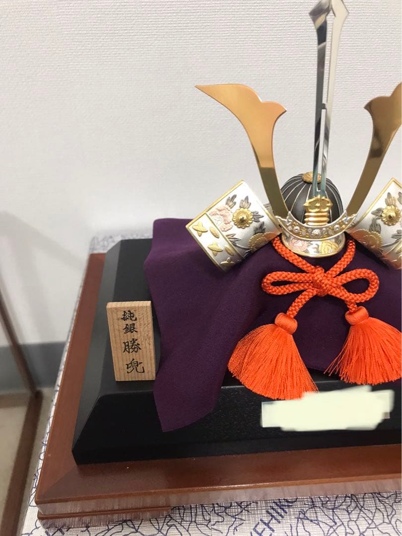 【美品】金銀工芸家　伝統工芸士　三代目　武比古　兜４号　（剣付）