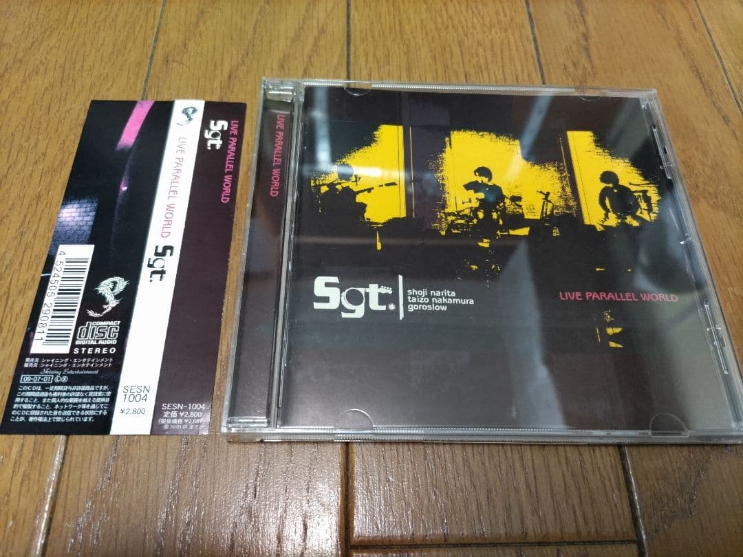 LIVE PARALLEL WORLD/成田昭次