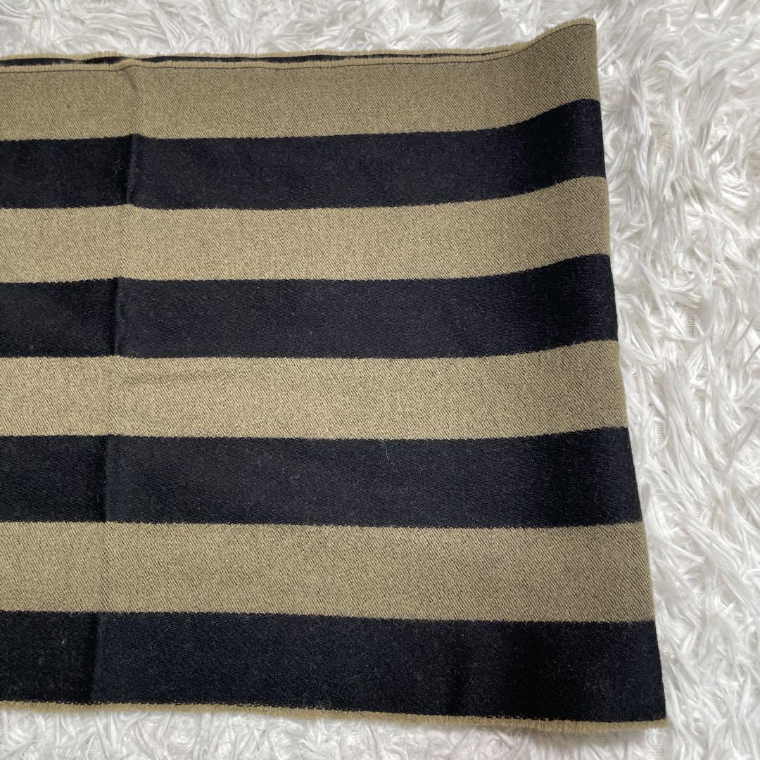 美品　フェンディ　ズッカ柄　マフラー　ウール100% イタリア製