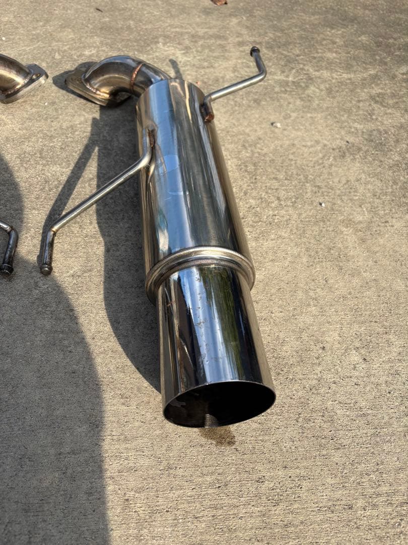 レガシィBP5 砲弾マフラー