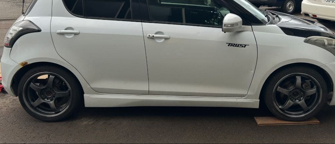 Rays gramlights 57S pro 17インチ　7j ＋48