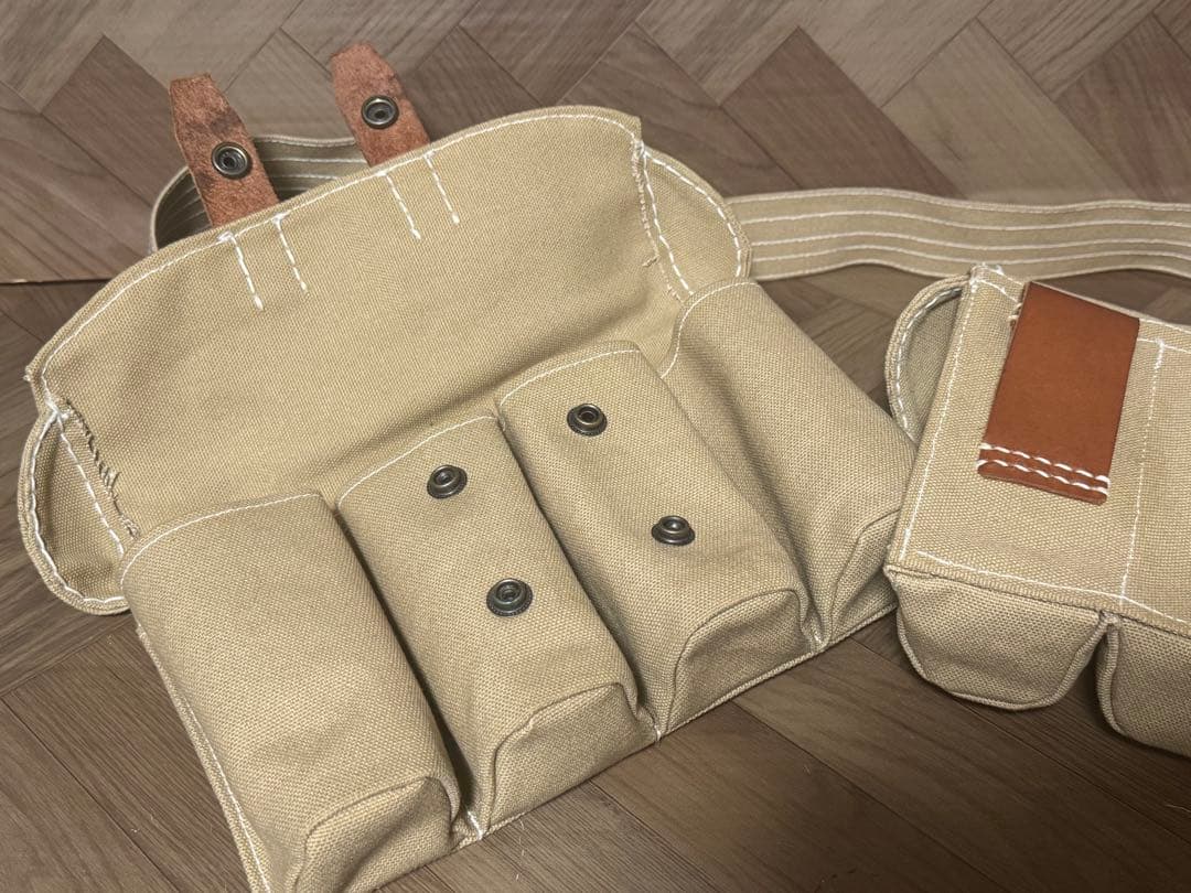 日本軍陸軍海軍　精巧複製　八九式重擲弾筒弾入れ(弾薬嚢)