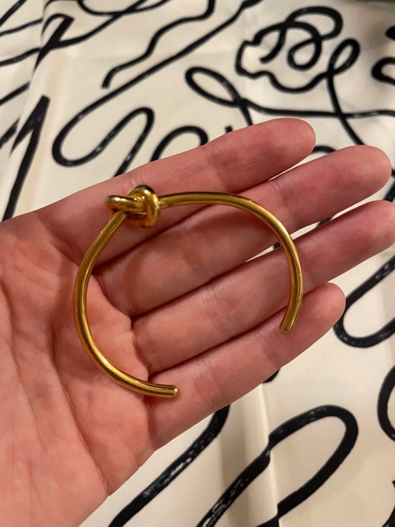 正規品 Celine Knot ゴールド ノット バングル S サイズ