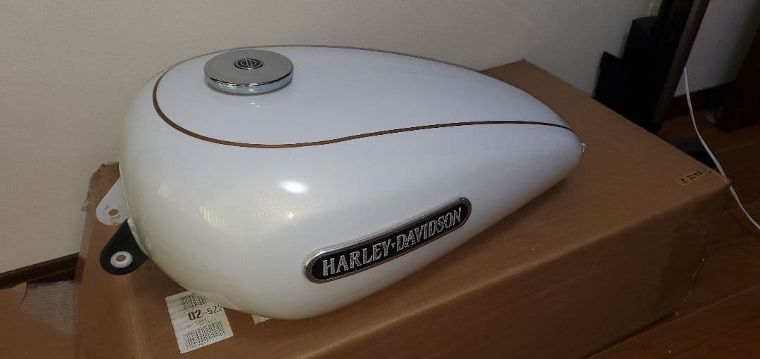 HARLEY-DAVIDSON ガソリンタンク XL1200L タンクシール付き