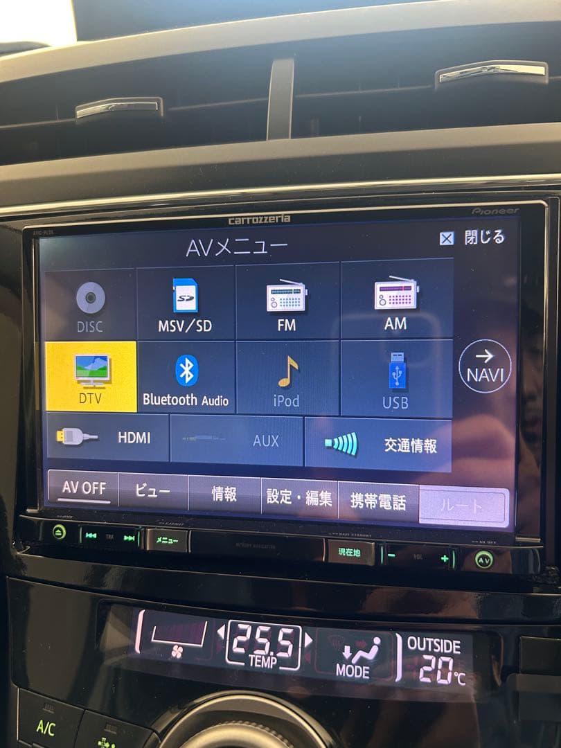 carrozzeria AVIC-RL09 8インチナビ