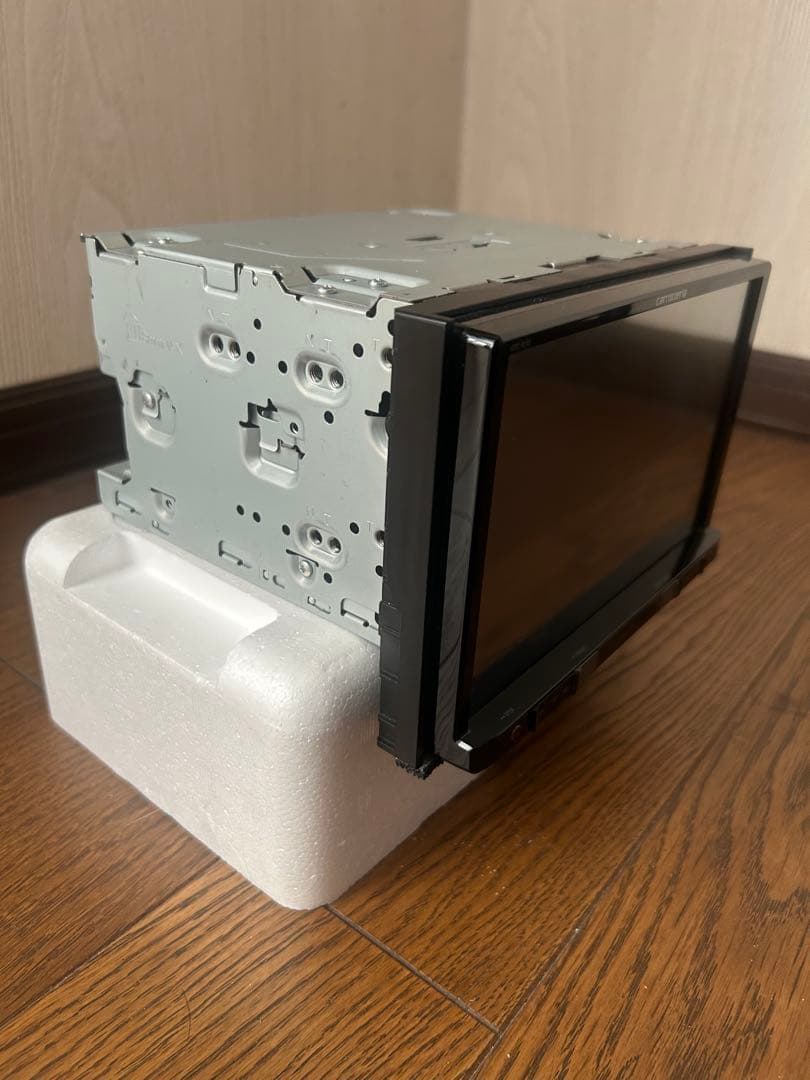 carrozzeria AVIC-RL09 8インチナビ