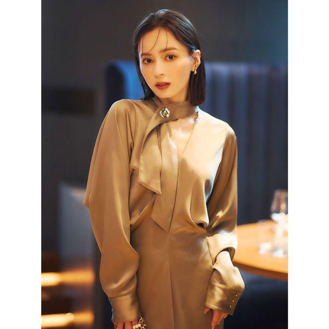 か*う様 anuans ボウタイドレープワンピース