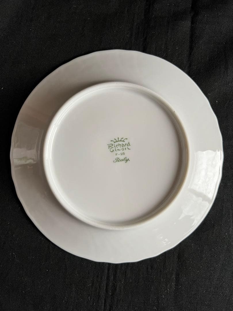 リチャードジノリ　ベッキオホワイト　プレート　17cm