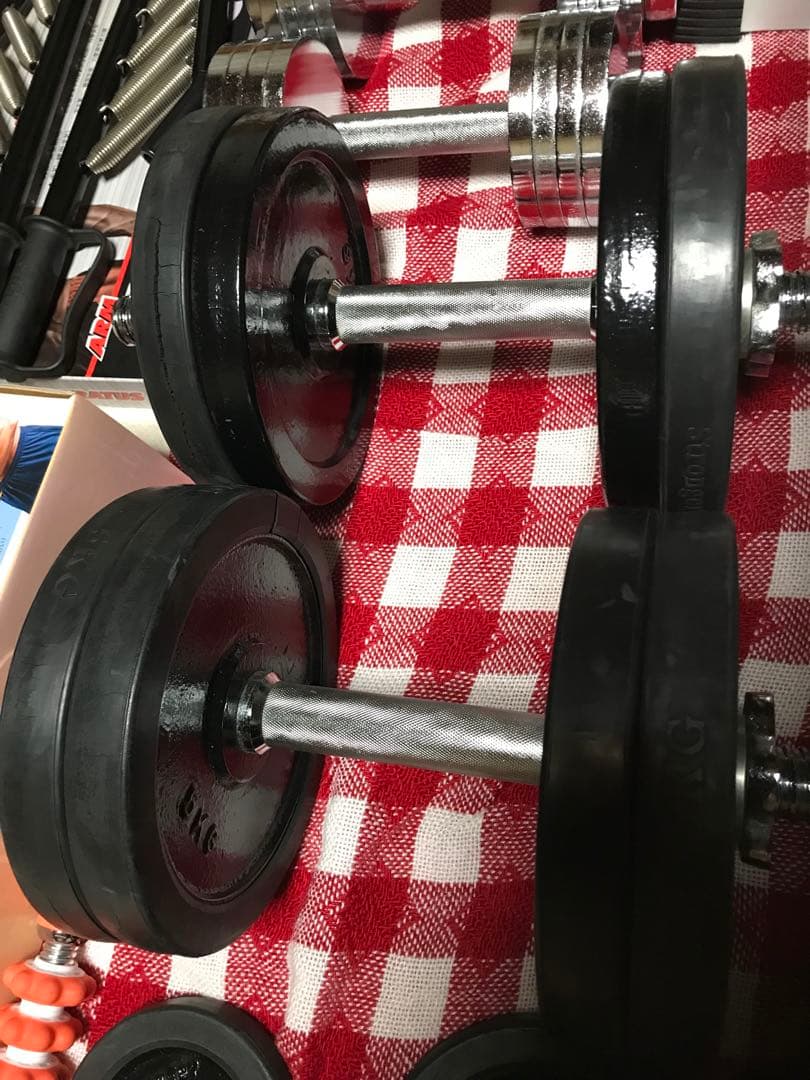 まとめて　筋トレ用品　ボディメーカー　フラットベンチ　ダンベル stronger